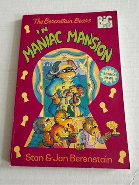 Vintage The Berenstain Bears in Maniac Mansion Chapter Book